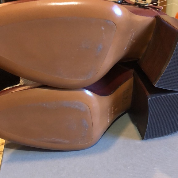 NWT Aquatalia burgundy mules with buckles & approximately 3 1/2” wood block heel - Picture 2 of 5